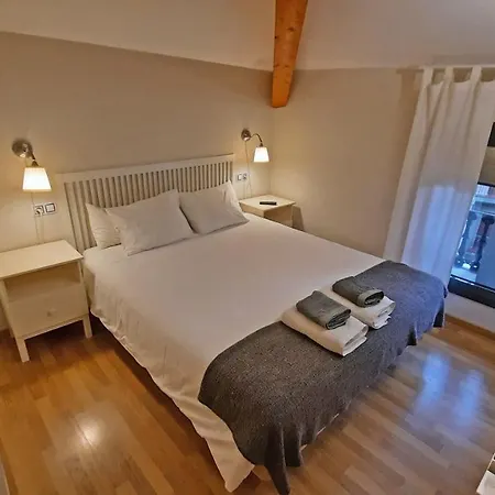 L'astrolabi -centre Ripoll- Semesterbostad Ripoll